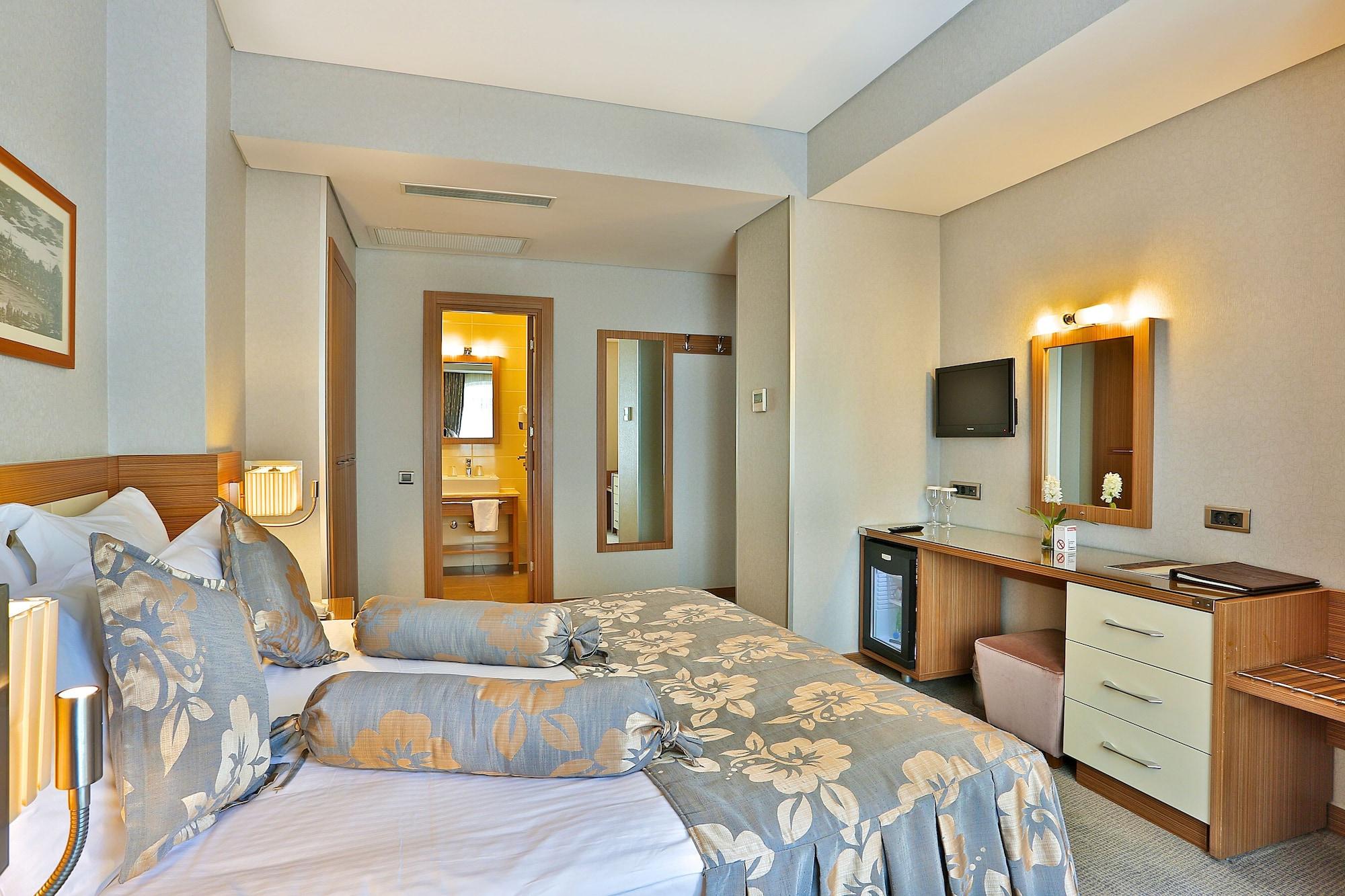 Hotel Momento - Special Category Стамбул Экстерьер фото