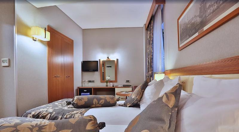 Hotel Momento - Special Category Стамбул Экстерьер фото